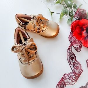 Livie & Luca Toddler Shoes – Size 5 – New Without Box - Gold + Animal Print